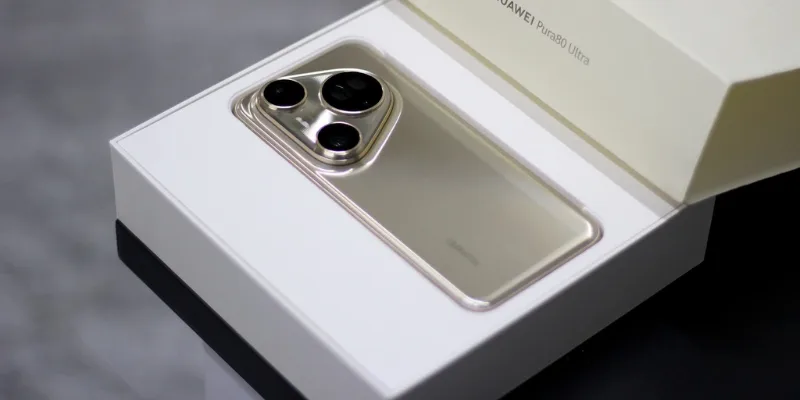 Điện thoại Huawei Pure 80