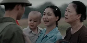Hòa Minzy trong MV nhạc Đỏ "Nỗi đau giữa hòa bình"
